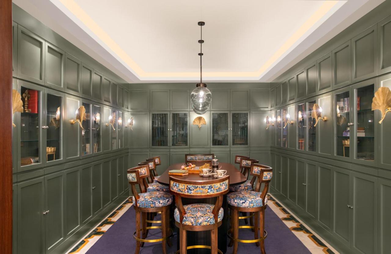 Tajview, Agra-Ihcl Seleqtions Hotel Agra  Kültér fotó The Library