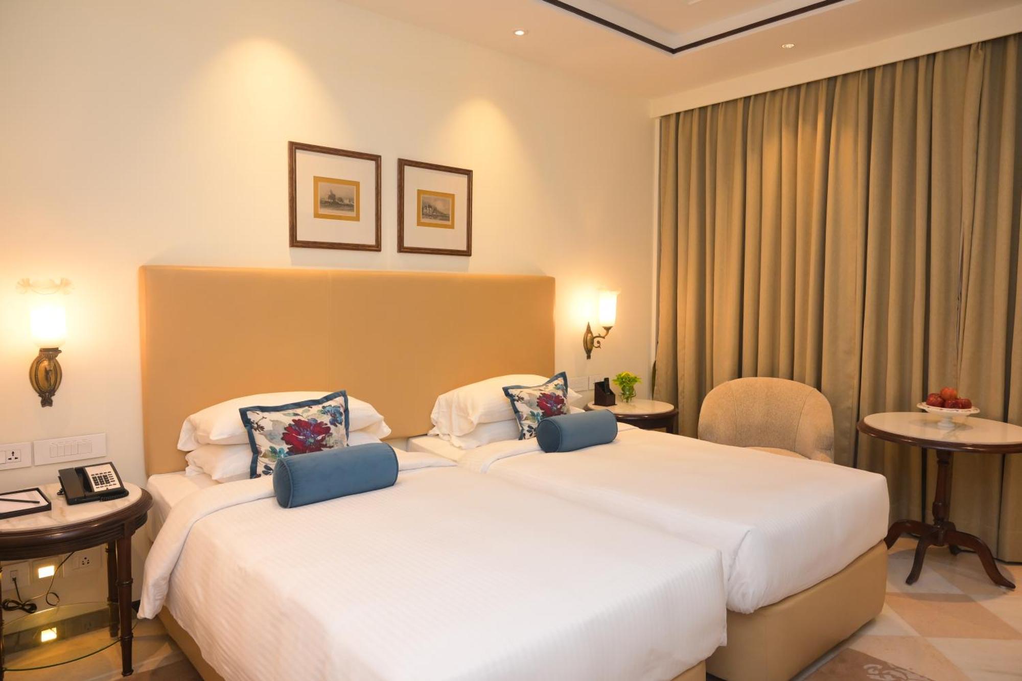 Tajview, Agra-Ihcl Seleqtions Hotel Agra  Szoba fotó A room at the Taj Bengal